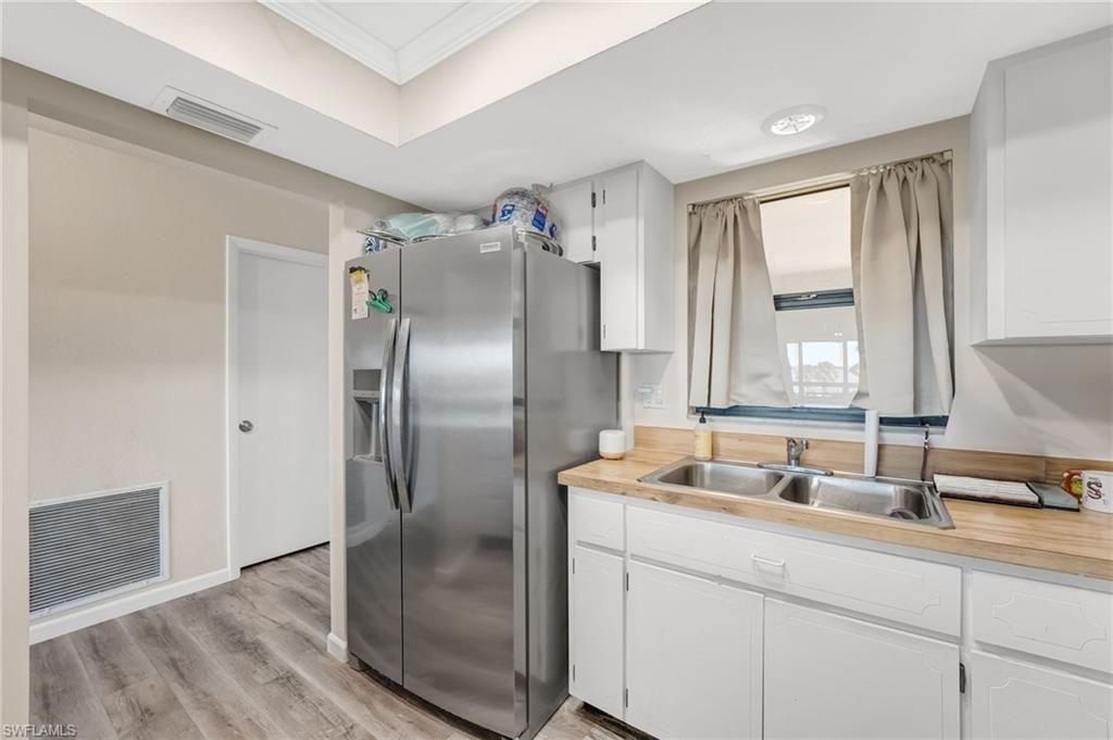 12498 Riverside Dr, Unit 205, Fort Myers, FL 33919 Photo