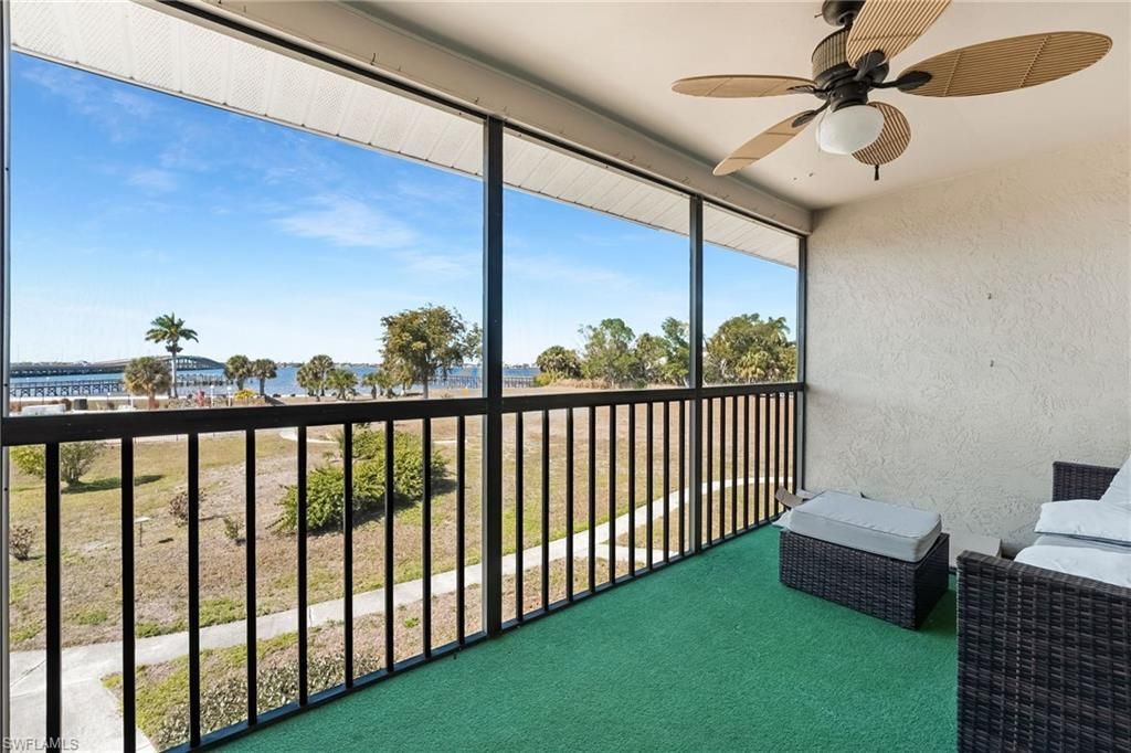 12498 Riverside Dr, Unit 205, Fort Myers, FL 33919 Photo