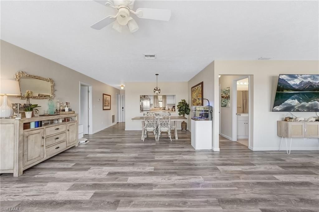 12498 Riverside Dr, Unit 205, Fort Myers, FL 33919 Photo