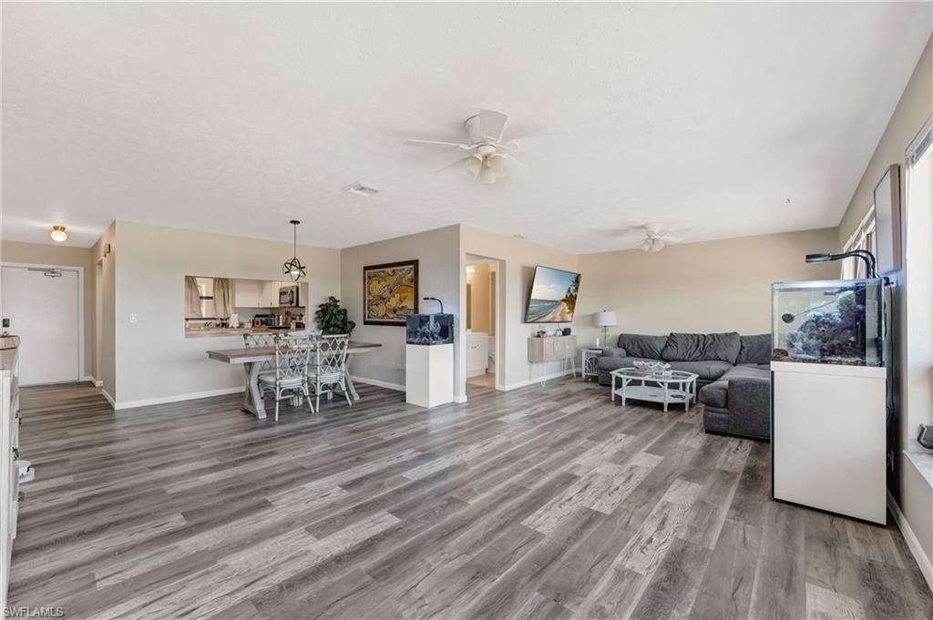12498 Riverside Dr, Unit 205, Fort Myers, FL 33919 Photo