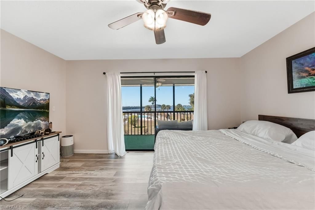 12498 Riverside Dr, Unit 205, Fort Myers, FL 33919 Photo