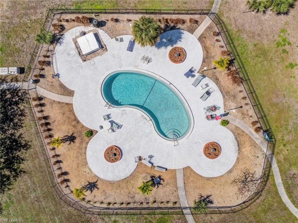 12498 Riverside Dr, Unit 205, Fort Myers, FL 33919 Photo