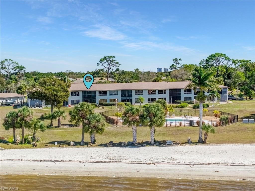 12498 Riverside Dr, Unit 205, Fort Myers, FL 33919 Photo