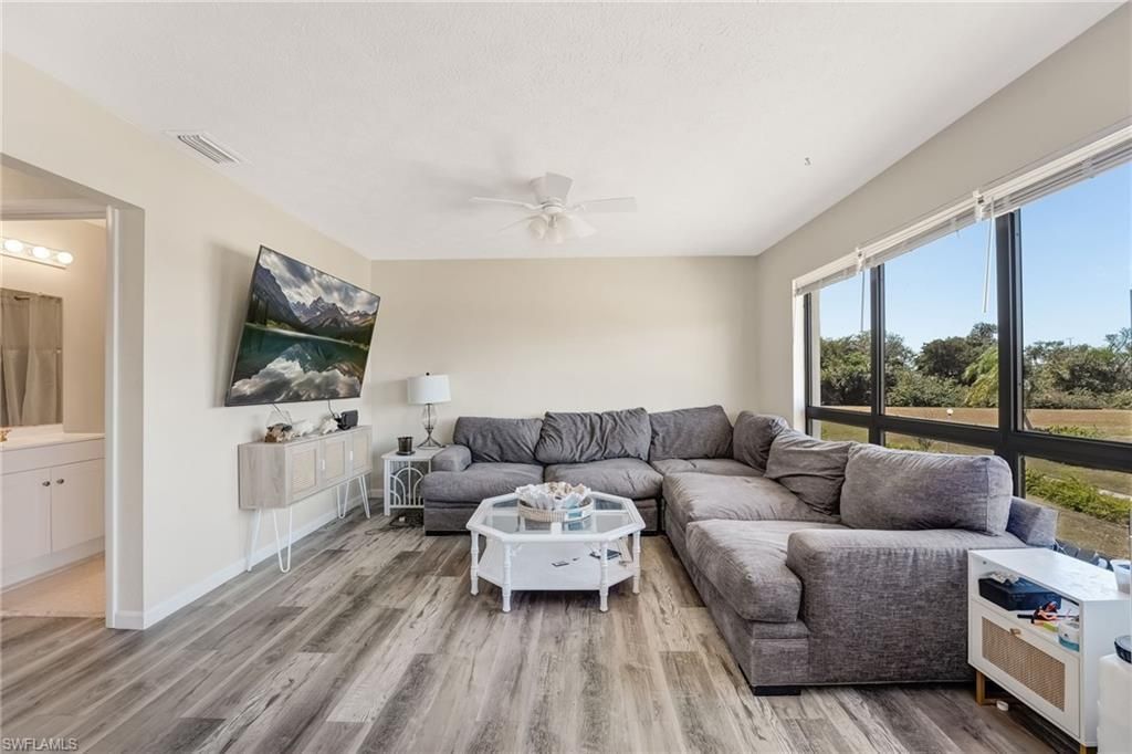 12498 Riverside Dr, Unit 205, Fort Myers, FL 33919 Photo