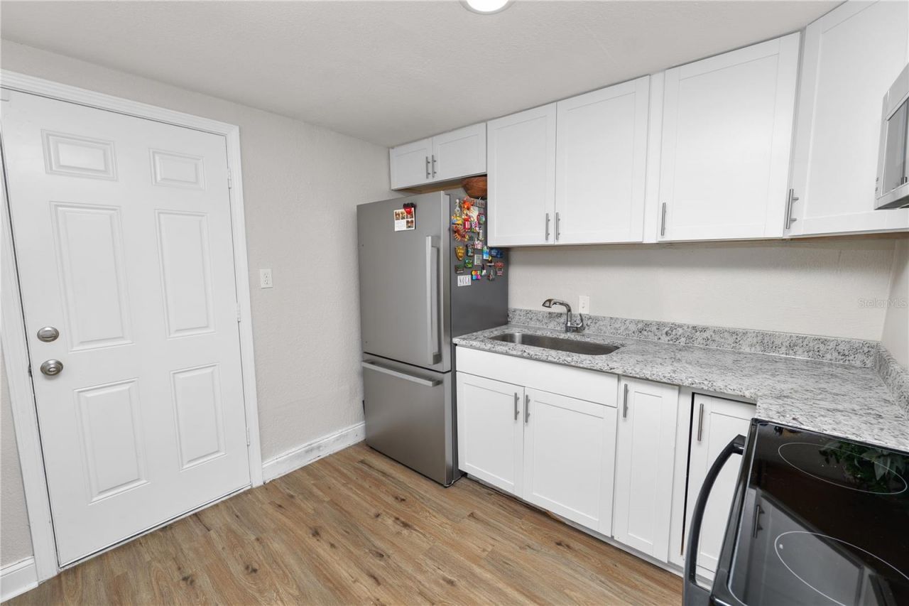 272 Avenue A , Waverly, FL 33877 Photo