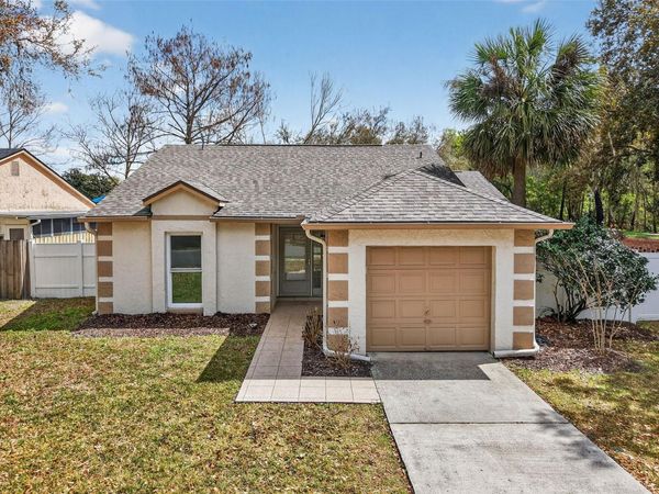 1000 COVINGTON STREET, OVIEDO, FL 32765