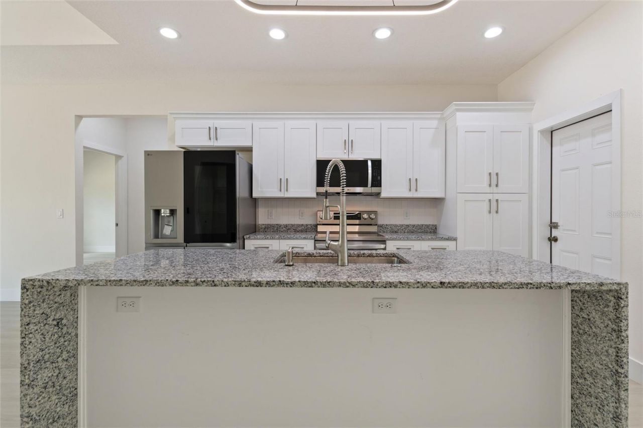 3970 Laguna Drive, Indian Lake Estates, FL 33855 Photo