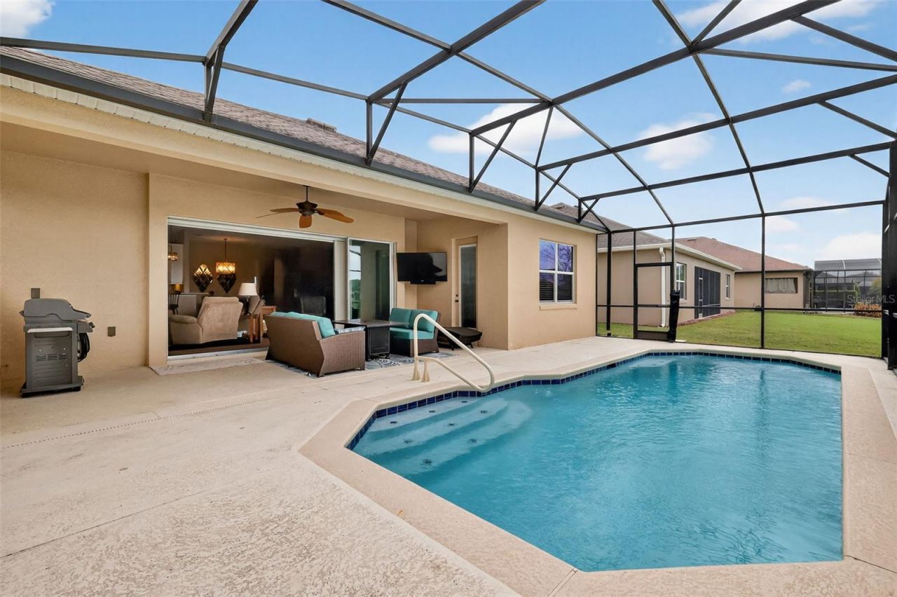 8321 Bridgeport Bay Circle , Mount Dora, FL 32757 Photo