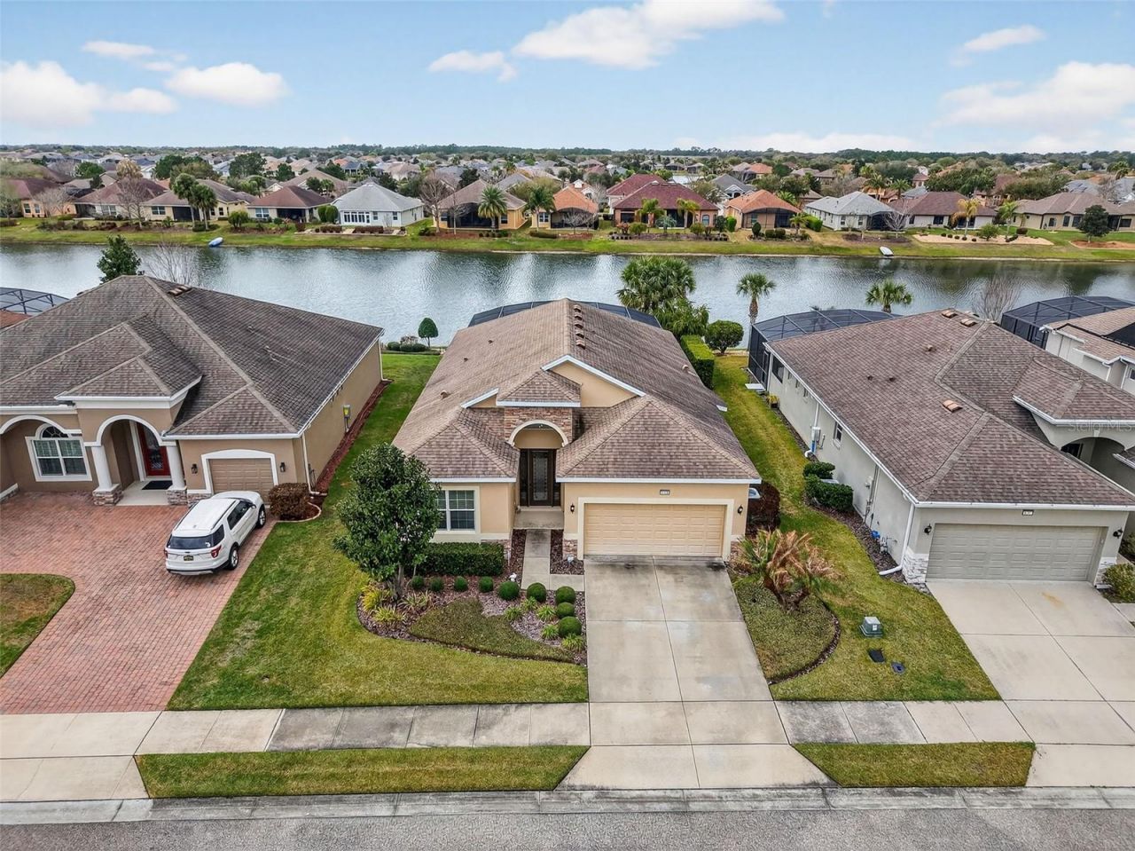 8321 Bridgeport Bay Circle , Mount Dora, FL 32757 Photo