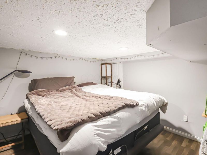 1888 Aberdeen Avenue, Columbus, OH 43211 Photo 13