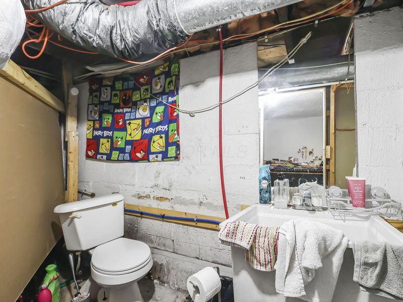 1888 Aberdeen Avenue, Columbus, OH 43211 Photo 16