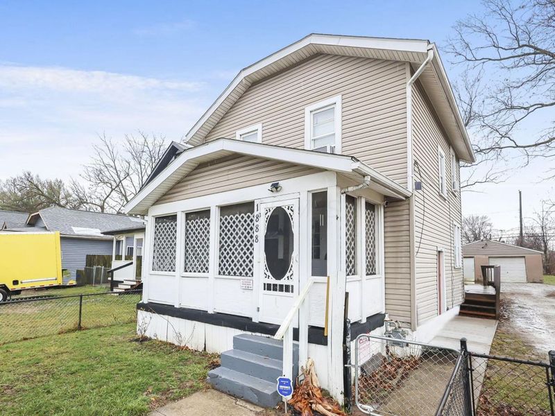 1888 Aberdeen Avenue, Columbus, OH 43211 Photo 3