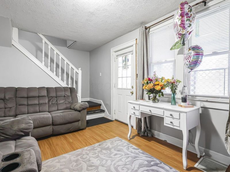 1888 Aberdeen Avenue, Columbus, OH 43211 Photo 5