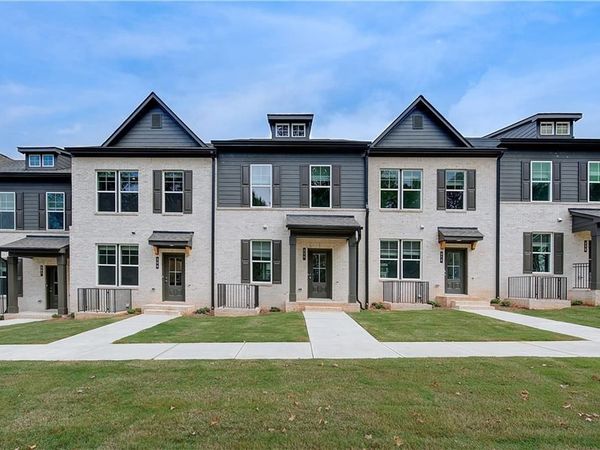 311 Daybreak Lane, Newnan, GA 30265