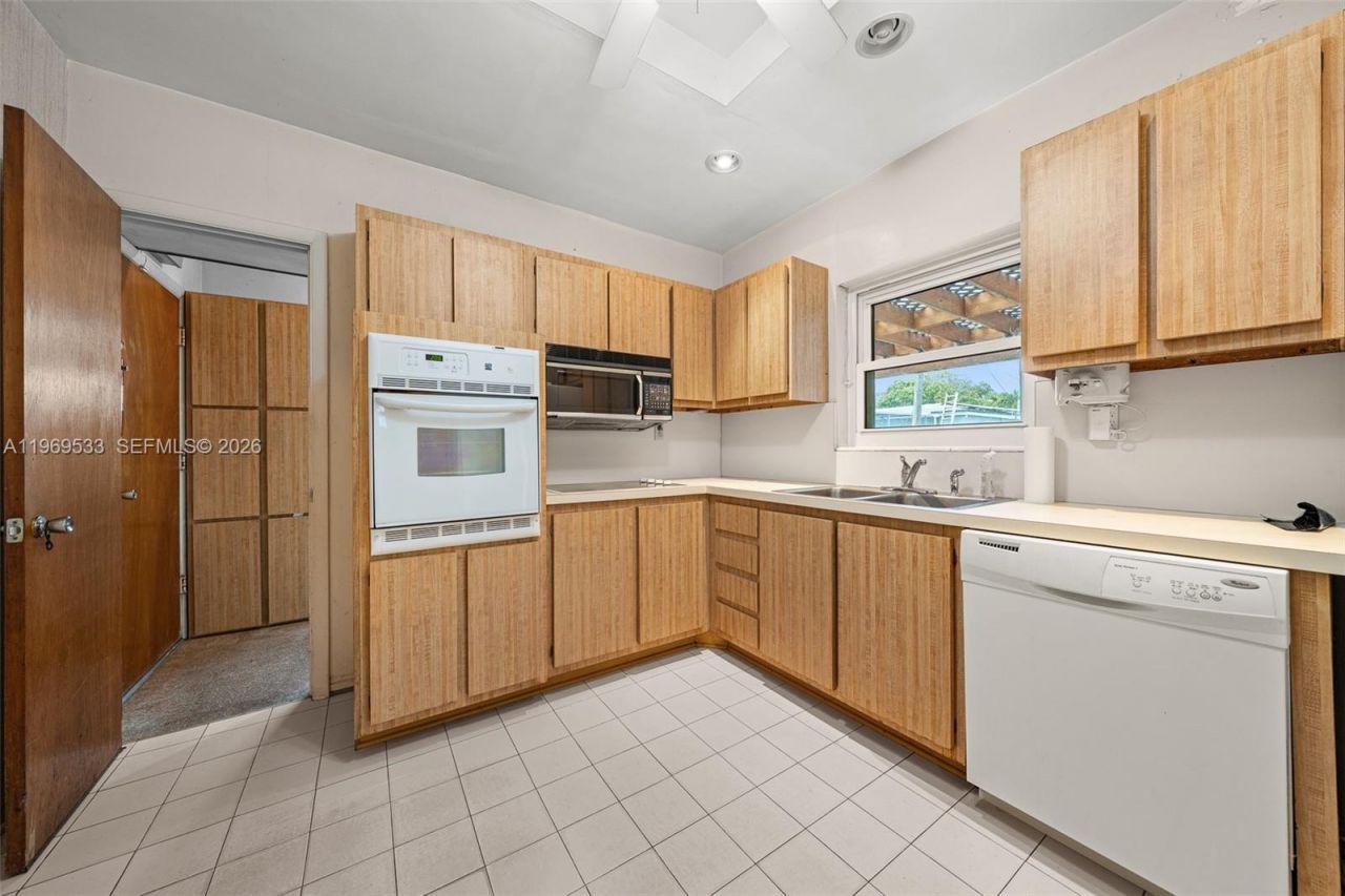 7833 Juniper St , Miramar, FL 33023 Photo