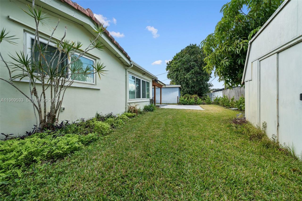 7833 Juniper St , Miramar, FL 33023 Photo