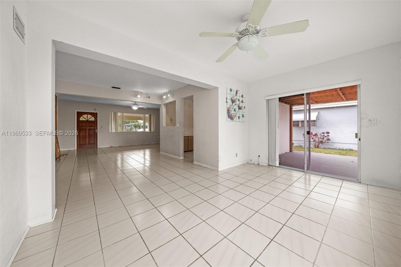 7833 Juniper St , Miramar, FL 33023 Photo