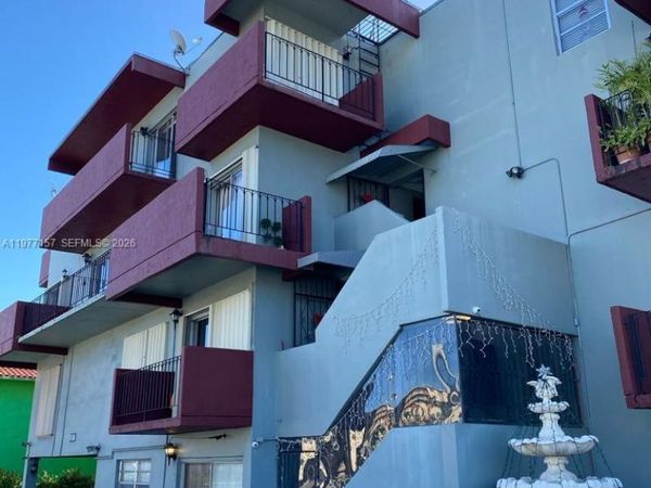 6580 W Flagler St, Unit 304, Miami, FL 33144