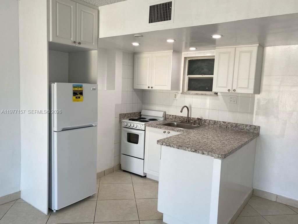 6580 W Flagler St, Unit 304, Miami, FL 33144 Photo