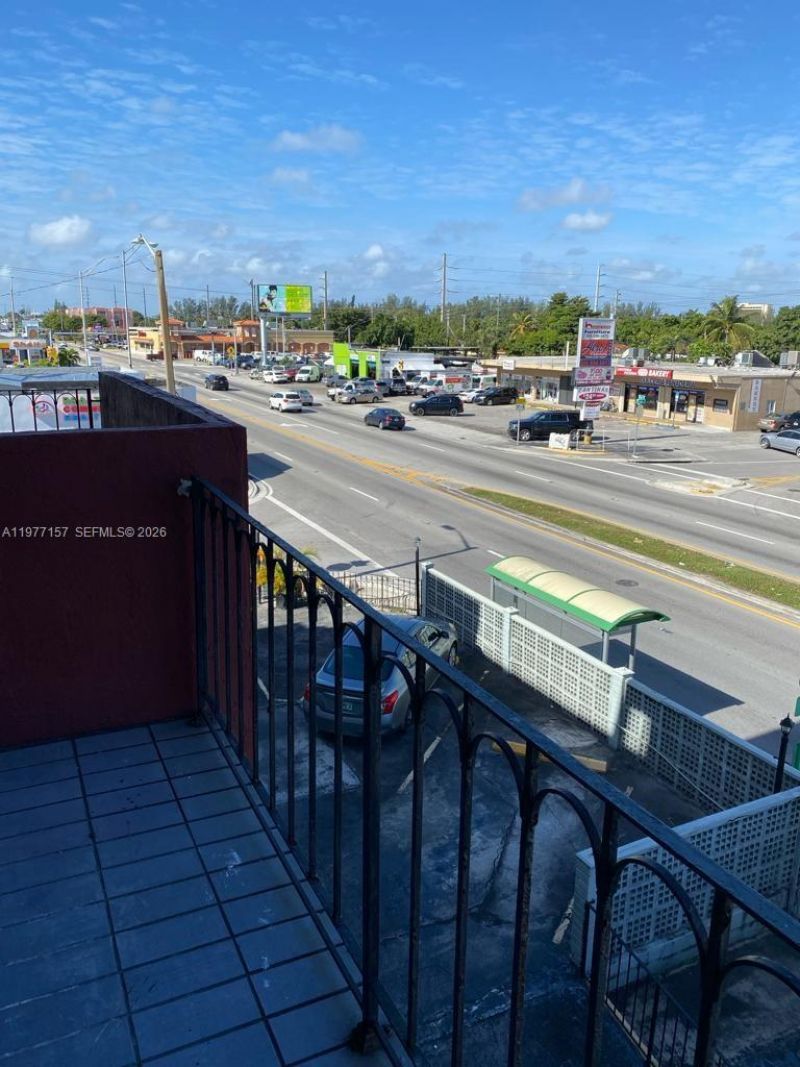 6580 W Flagler St, Unit 304, Miami, FL 33144 Photo