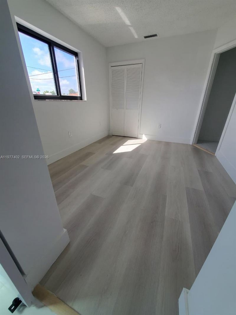 920 SE 8th St, Unit 1, Hialeah, FL 33010 Photo