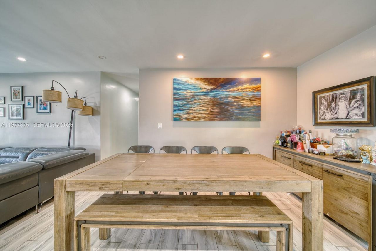 9104 SW 180th St , Palmetto Bay, FL 33157 Photo