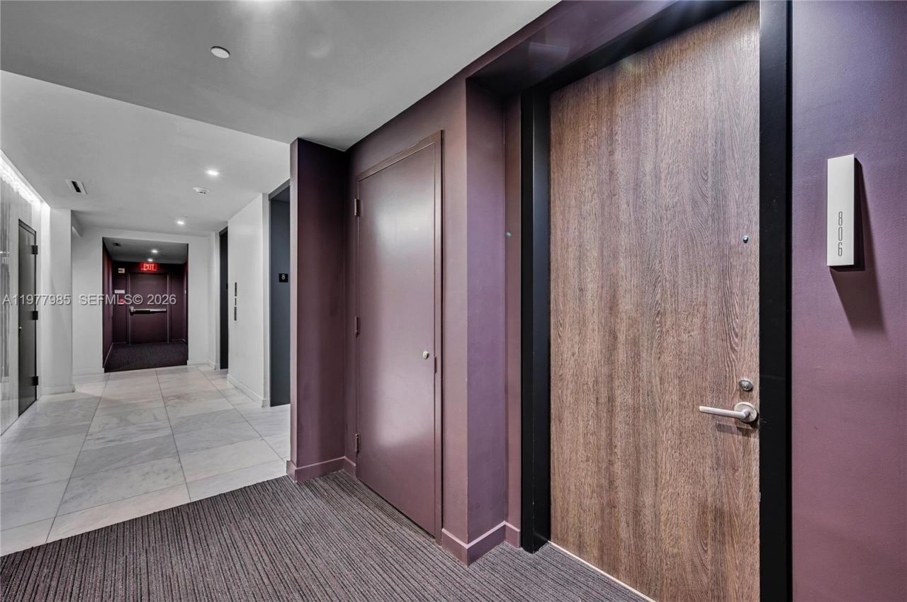 88 SW 7th St , Unit 806, Miami, FL 33130 Photo