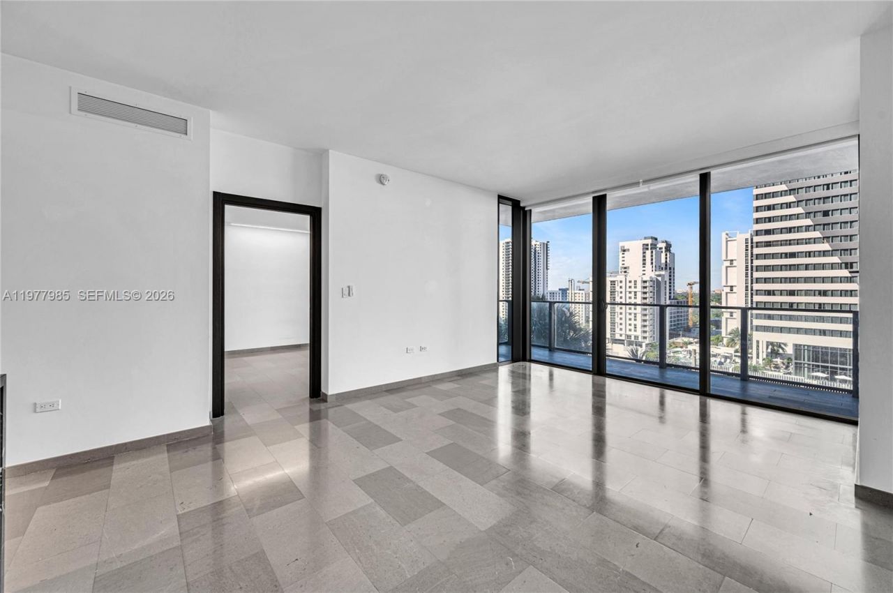 88 SW 7th St , Unit 806, Miami, FL 33130 Photo