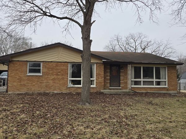 20120 Keystone Avenue , Matteson, IL 60443