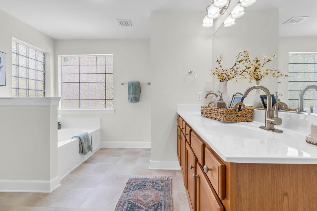 9468 Markley Boulevard Photo 29