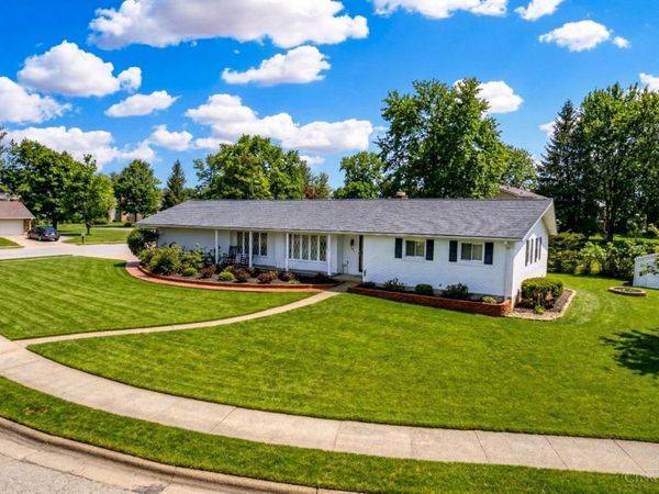 400 Emerald Woods Drive, Oxford, OH 45056