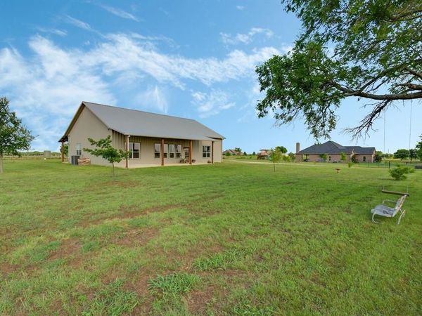5050 Helton Road, Justin, TX 76247