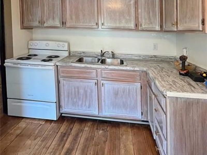 16 S Cherry Street, Troy, OH 45373 Photo 6