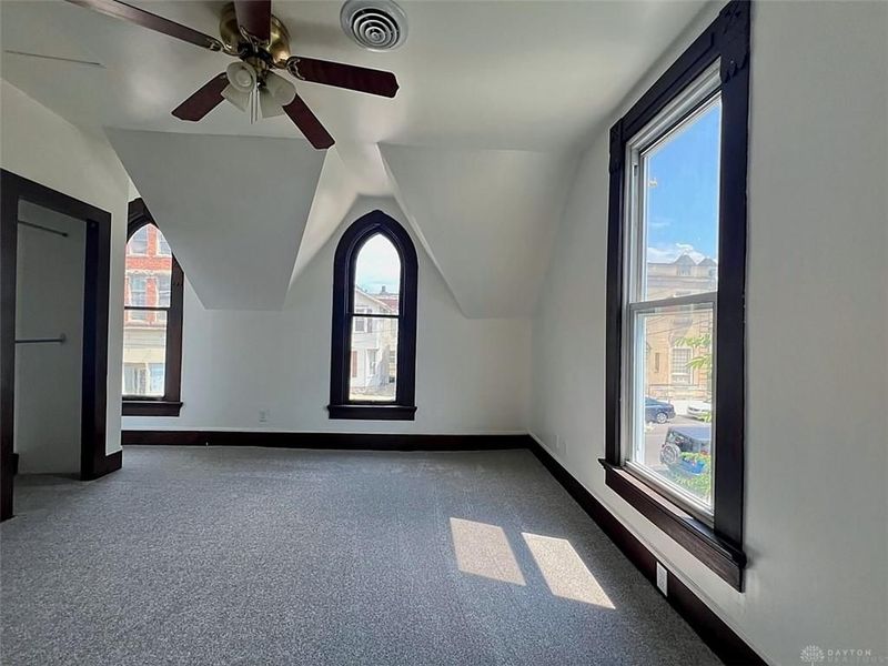 16 S Cherry Street, Troy, OH 45373 Photo 9