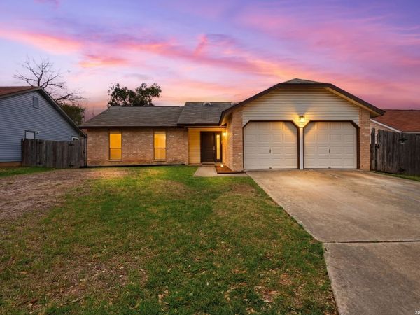 5822 Misty Glen, San Antonio, TX 78247