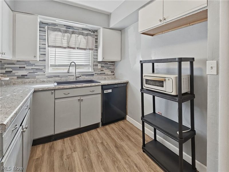 1852 Cramer Avenue, Akron, OH 44312 Photo 11