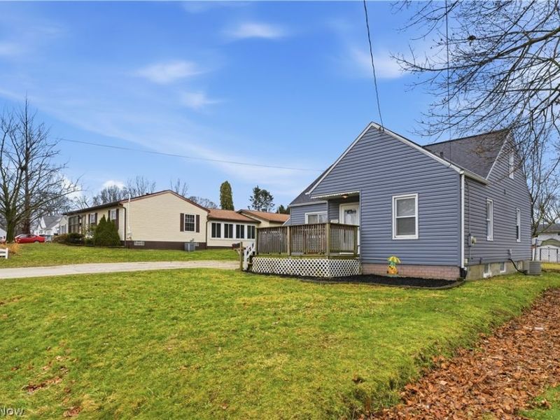 1852 Cramer Avenue, Akron, OH 44312 Photo 3