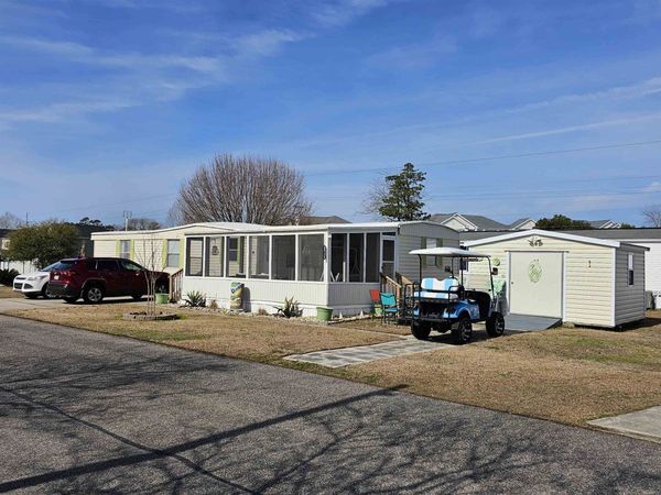 701 Parkway Dr. , North Myrtle Beach, SC 29582