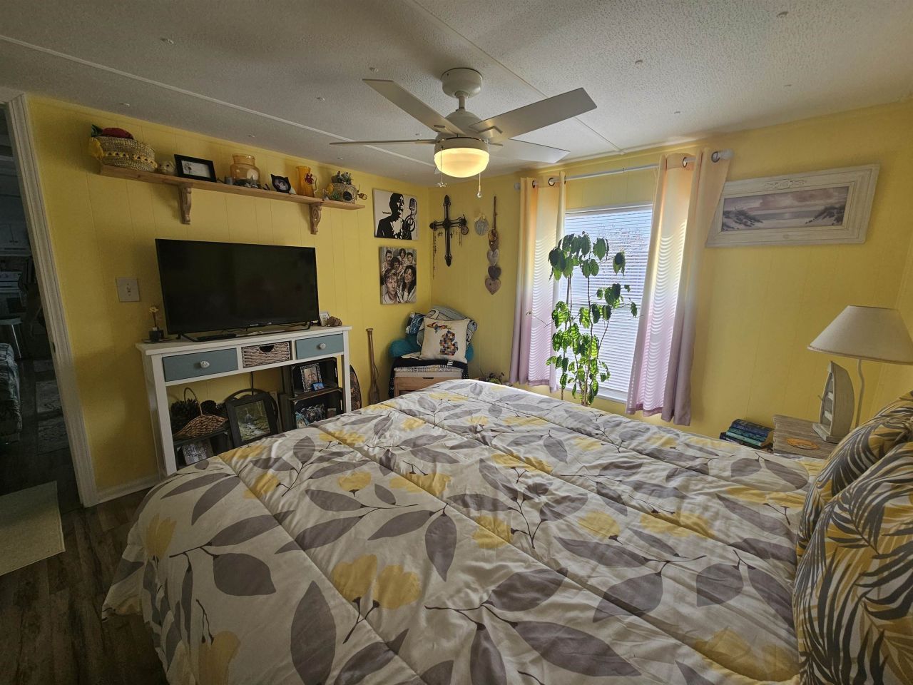 701 Parkway Dr. Photo 11