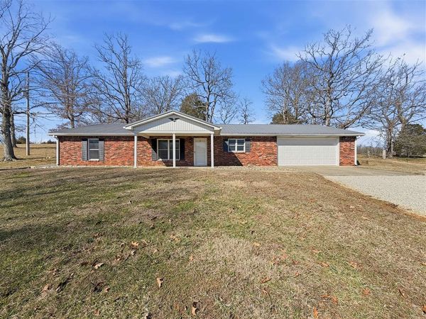 2390 Brandenburg Road , Brandenburg, KY 40108