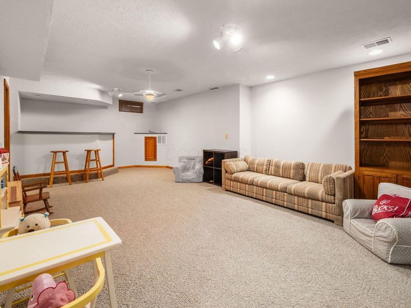 667 Salt Lick Lane, Columbus, OH 43230 Photo 30