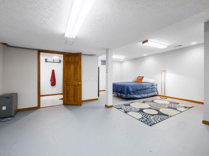 667 Salt Lick Lane, Columbus, OH 43230 Photo 34