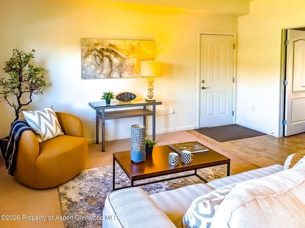 511 Riverview Drive, Unit 1404, New Castle, CO 81647