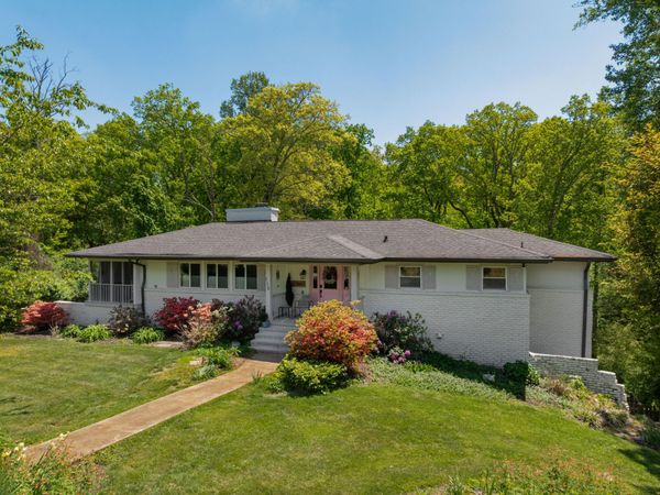 115 Golf Drive, Signal Mountain, TN 37377
