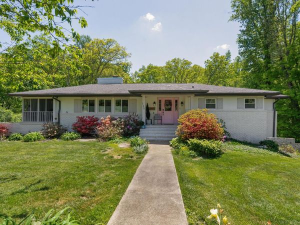 115 Golf Drive, Signal Mountain, TN 37377