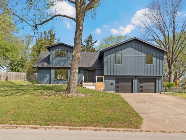 2145 E Shady Glen Drive, Springfield, MO 65804