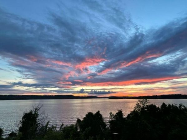 700 Emerald Pointe Drive, Unit 302, Hollister, MO 65672