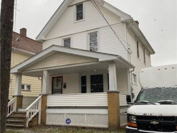 15407 School Avenue , Cleveland, OH 44110