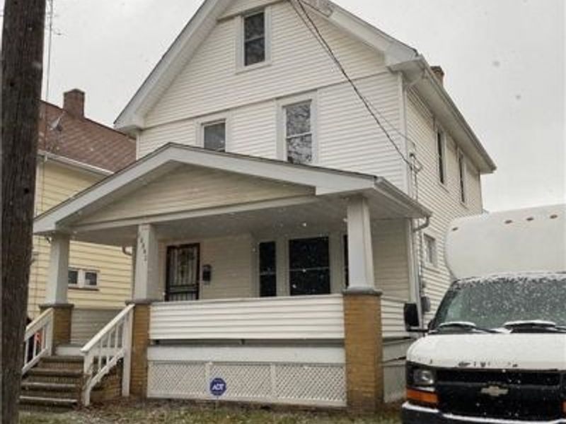 15407 School Avenue, Cleveland, OH 44110 Photo 1