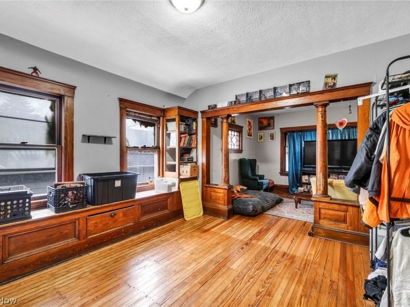 6904 Lawn Avenue, Cleveland, OH 44102 Photo 11